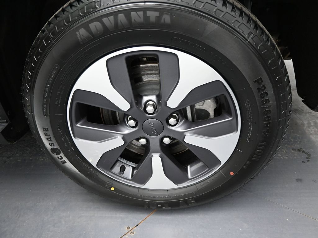 Used 2022 Jeep Grand Cherokee Limited 4xe image 47