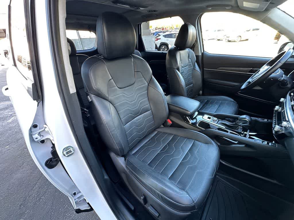 Used 2021 Kia Telluride SX w/ SX Prestige Package AWD/4WD image 16