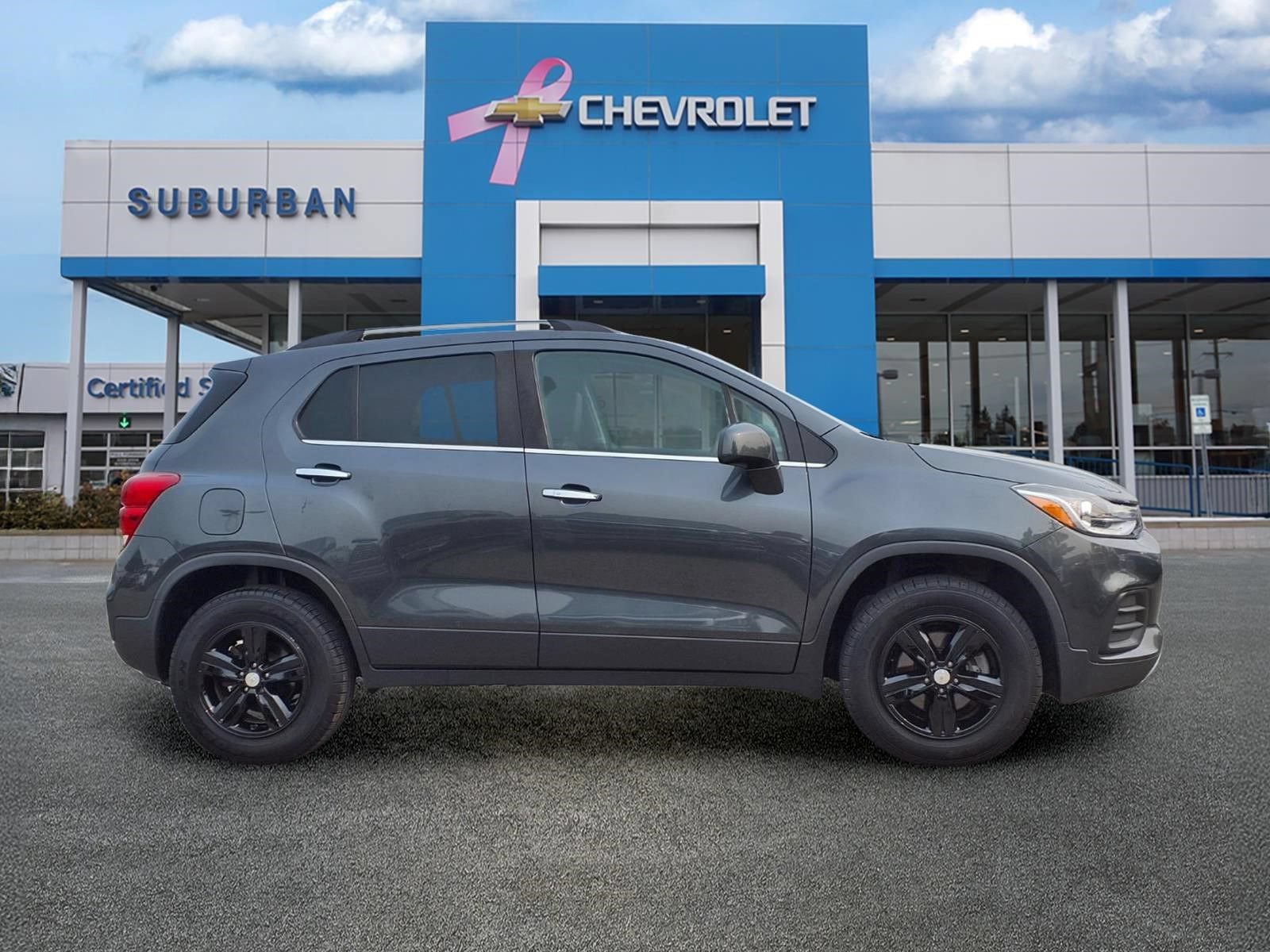 Used 2020 Chevrolet Trax LT w/ LT Convenience Package AWD/4WD image 4
