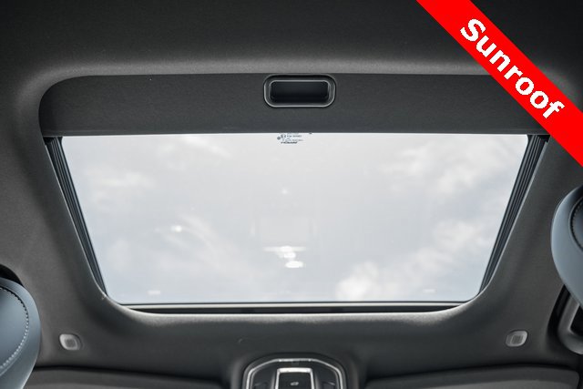 New 2025 Jeep Grand Cherokee L Altitude image 6
