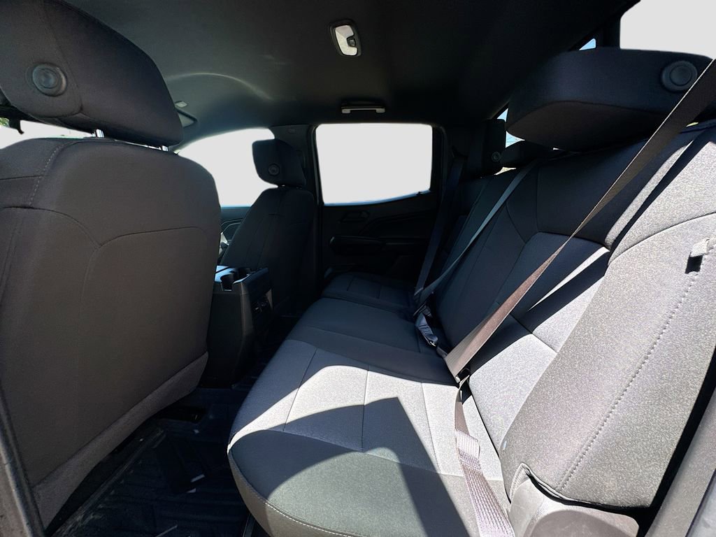 Used 2026 Chevrolet Colorado W/T image 23