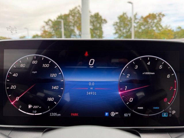 Used 2023 Mercedes-Benz GLC 300 4MATIC image 18
