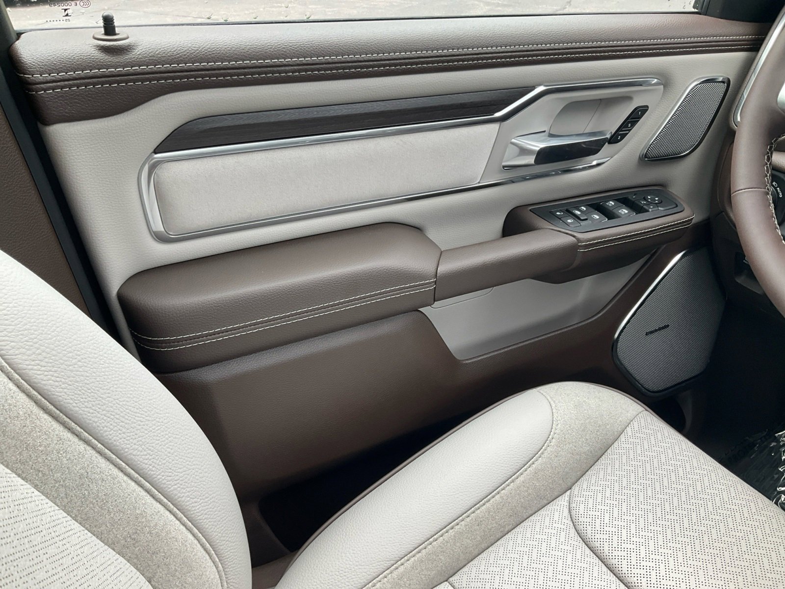 New 2026 RAM 1500 Laramie image 19