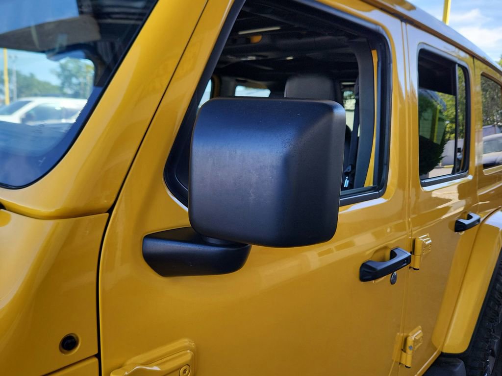 Used 2019 Jeep Wrangler Unlimited Sahara w/ Uconnect 4C Nav & Sound Group AWD/4WD image 34