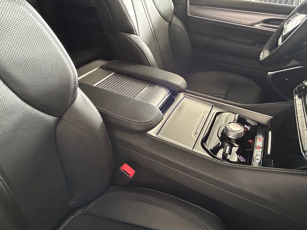 New 2026 Jeep Grand Wagoneer L Limited image 31