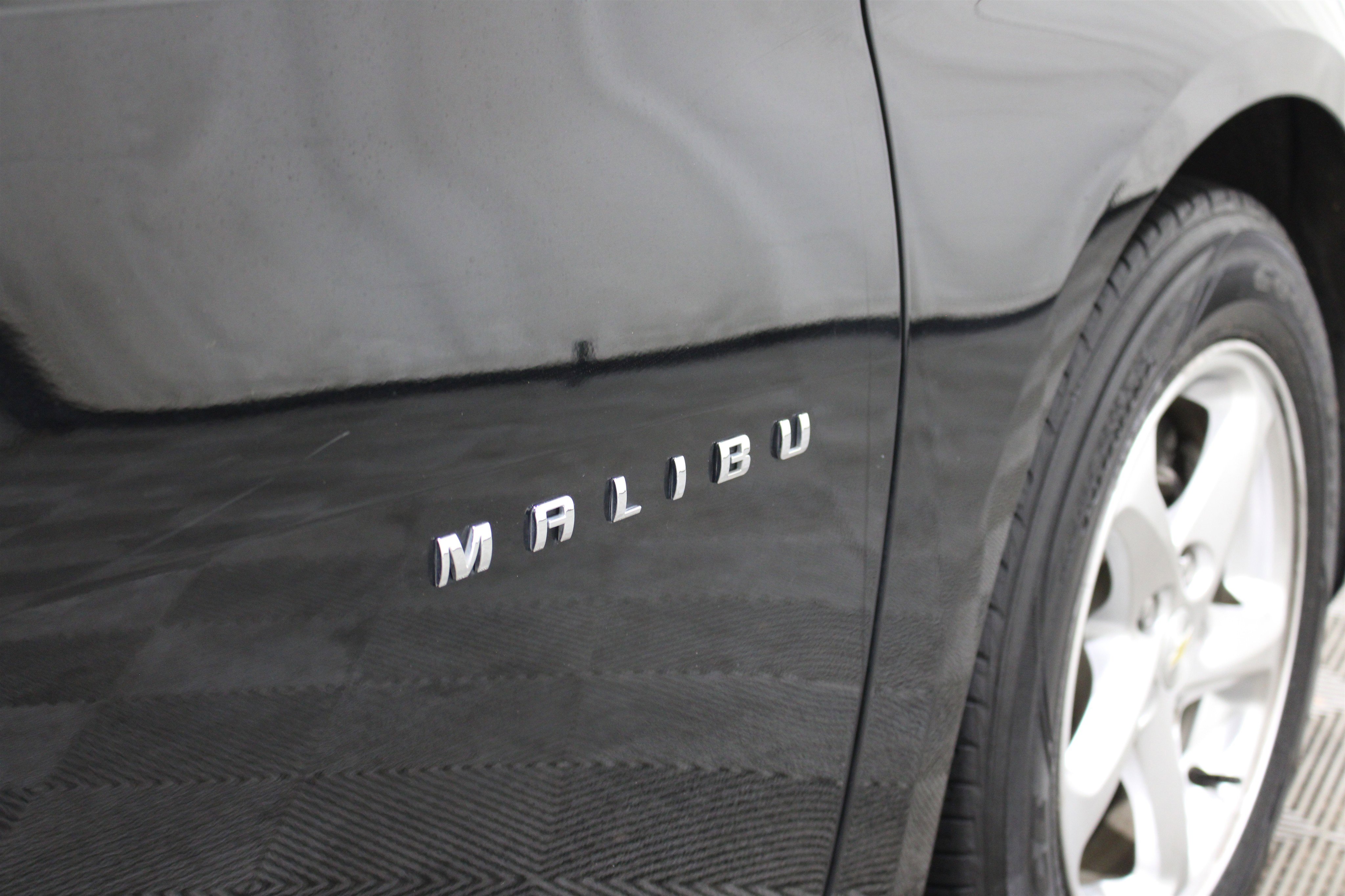 Used 2018 Chevrolet Malibu LS FWD image 27