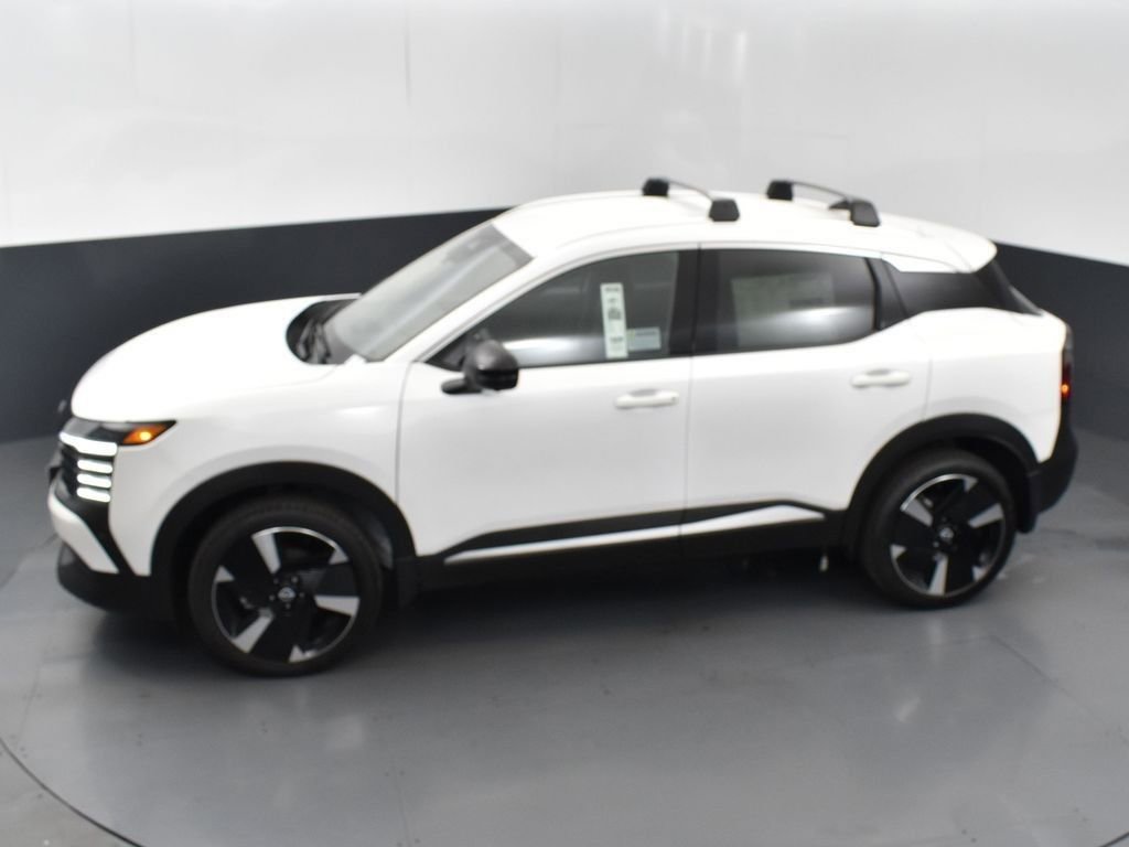 New 2026 Nissan Kicks SR w/ Cold Weather Package image 46