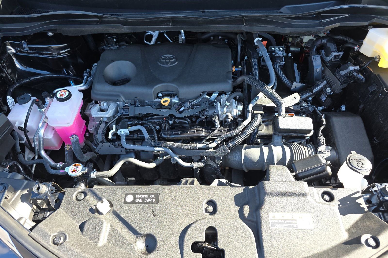 Used 2024 Toyota Sienna XLE image 32