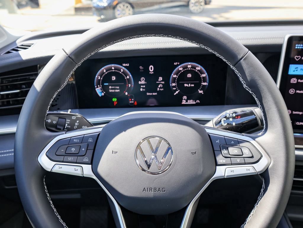 New 2026 Volkswagen Tiguan SE AWD/4WD image 21