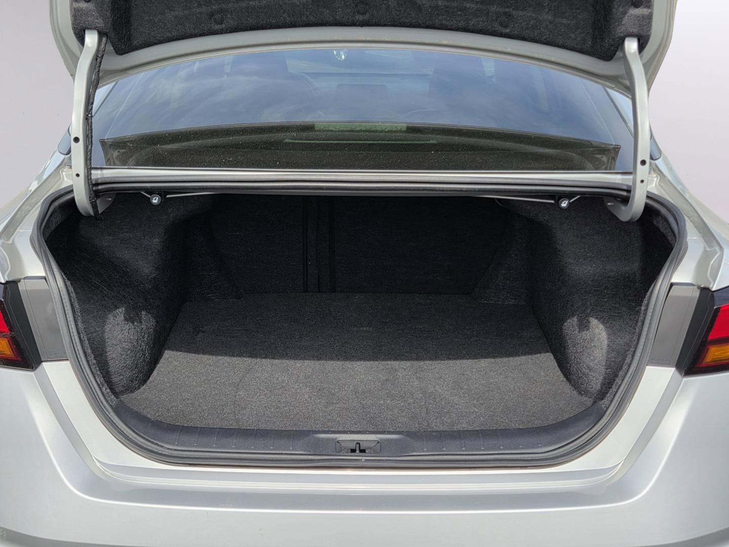 Used 2023 Nissan Altima 2.5 S image 27