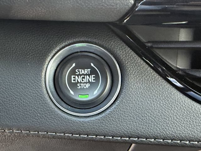 Used 2026 Buick Enclave Preferred w/ Power Package FWD image 25
