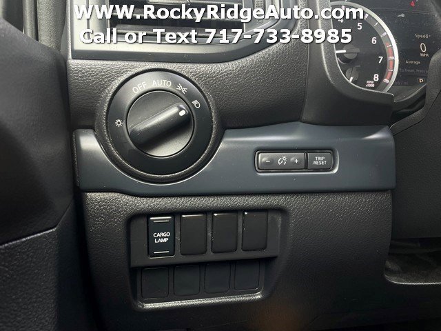 Used 2022 Nissan Titan S w/ S Utility Package image 30