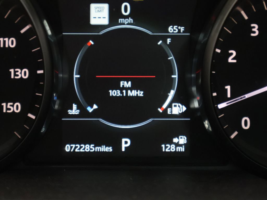 Used 2019 Land Rover Discovery Sport HSE AWD/4WD image 20