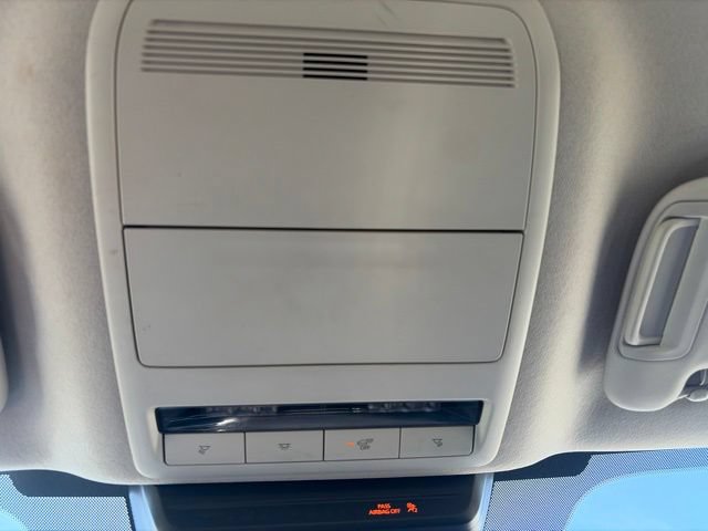 Used 2024 MAZDA MAZDA3 s FWD image 19