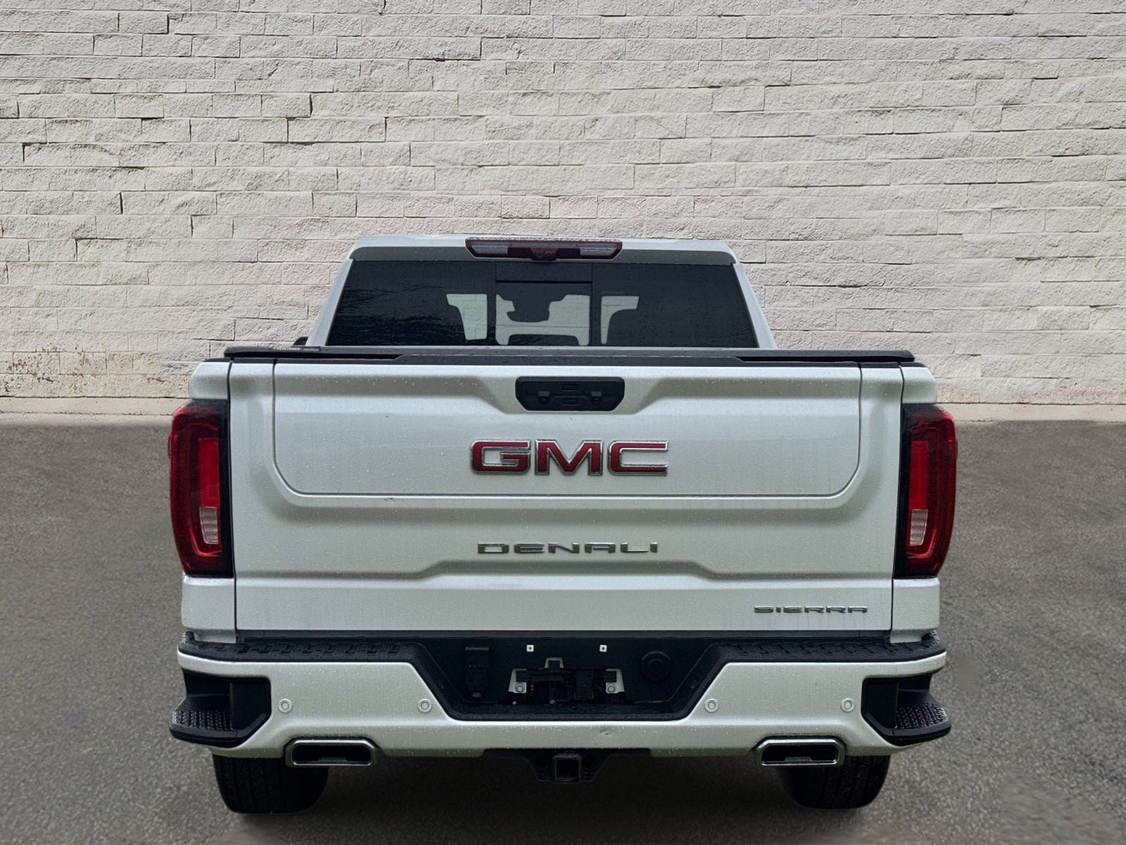 Used 2024 GMC Sierra 1500 Denali w/ Denali Reserve Package AWD/4WD image 4