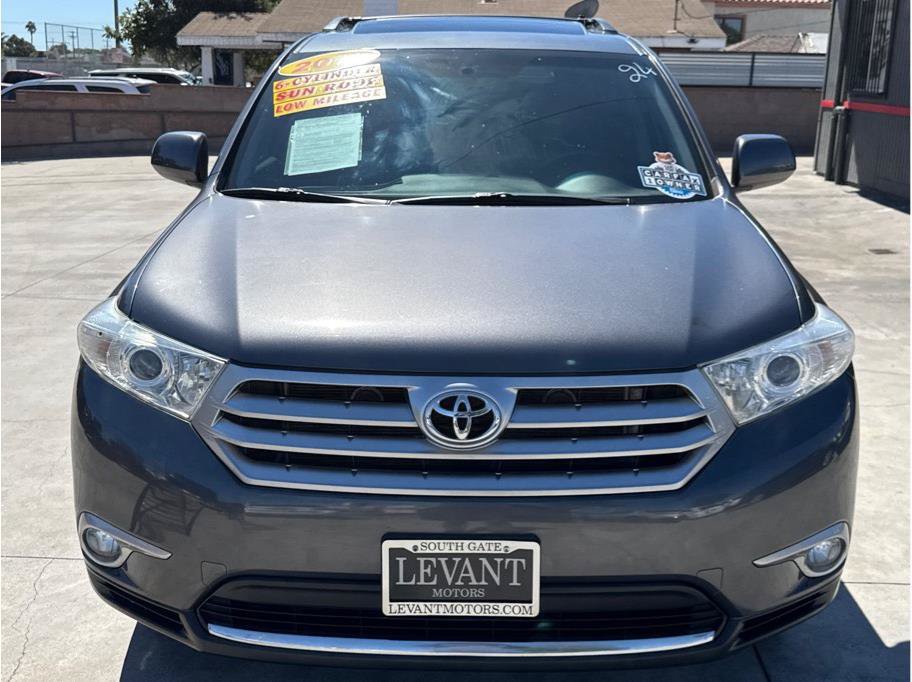 Used 2013 Toyota Highlander SE AWD/4WD image 2