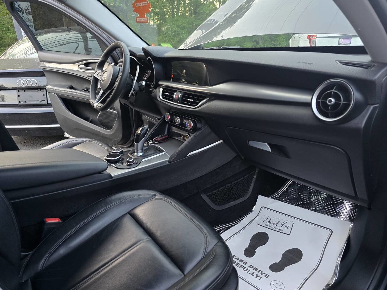 Used 2018 Alfa Romeo Stelvio Sport w/ Quick Order Package 22J Sport image 37