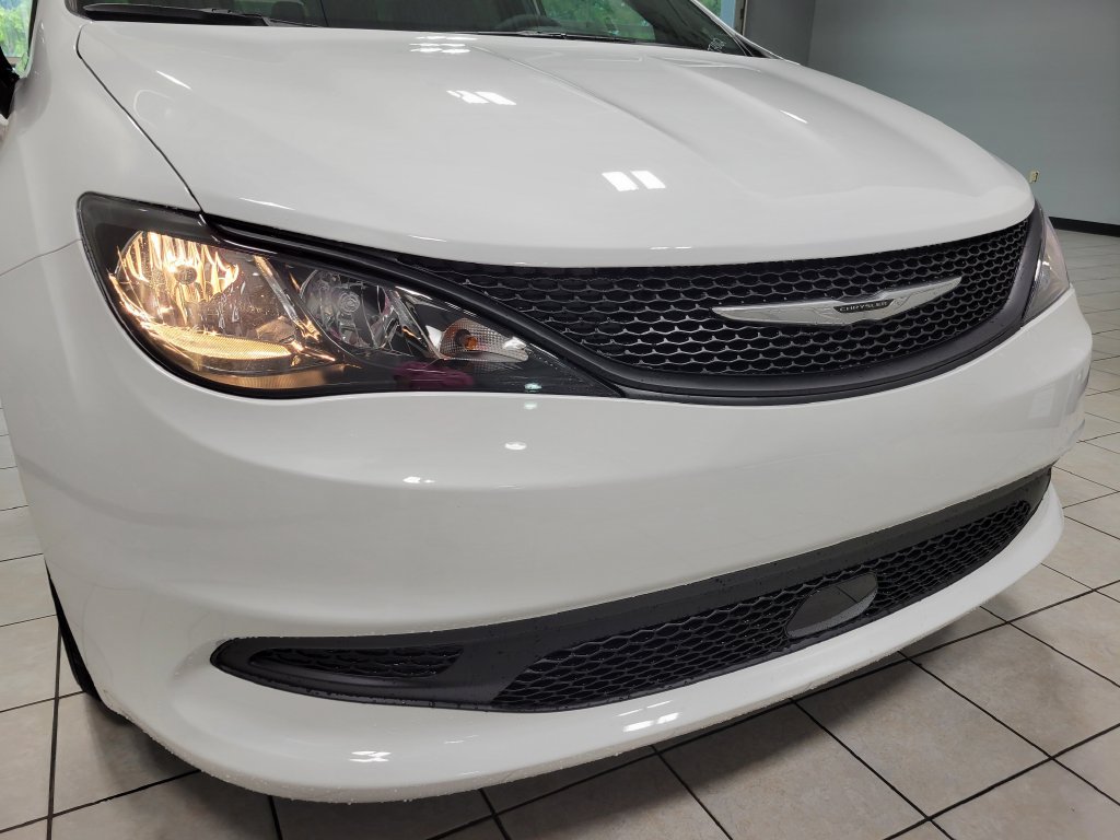 New 2027 Chrysler Pacifica LX FWD image 13