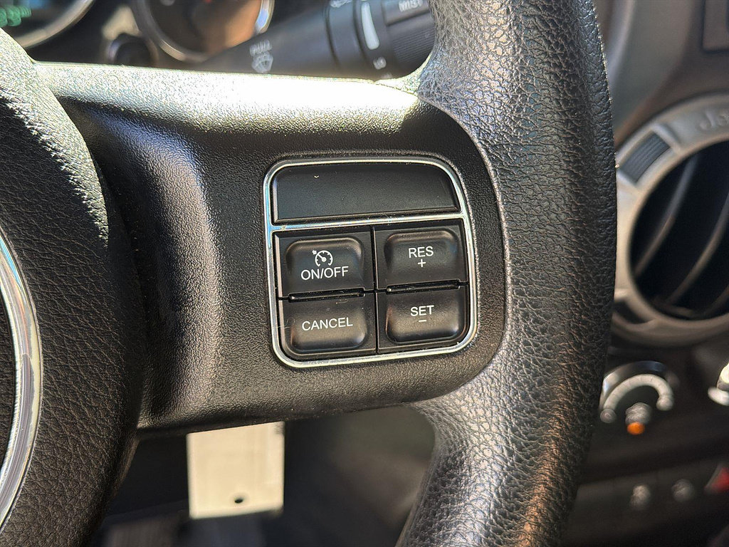 Used 2015 Jeep Wrangler Sport AWD/4WD image 33