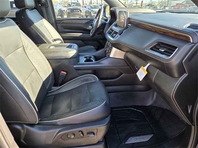 Used 2021 Chevrolet Tahoe Premier w/ Premium Package image 22