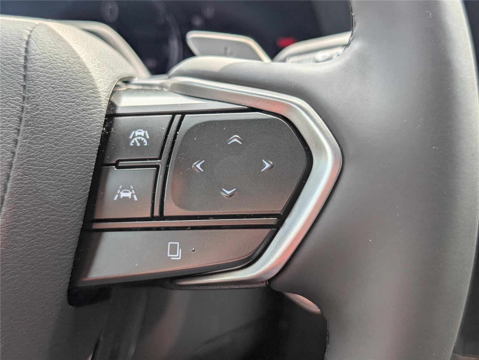 Certified 2026 Lexus RZ 450e AWD w/ Technology Package image 24
