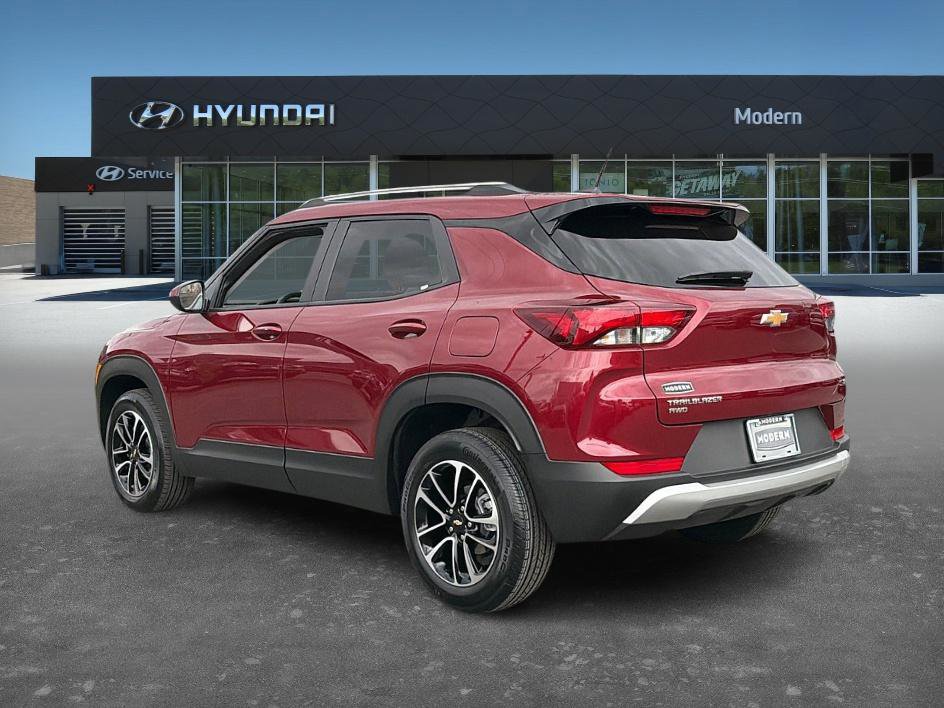 Used 2024 Chevrolet TrailBlazer LT image 4