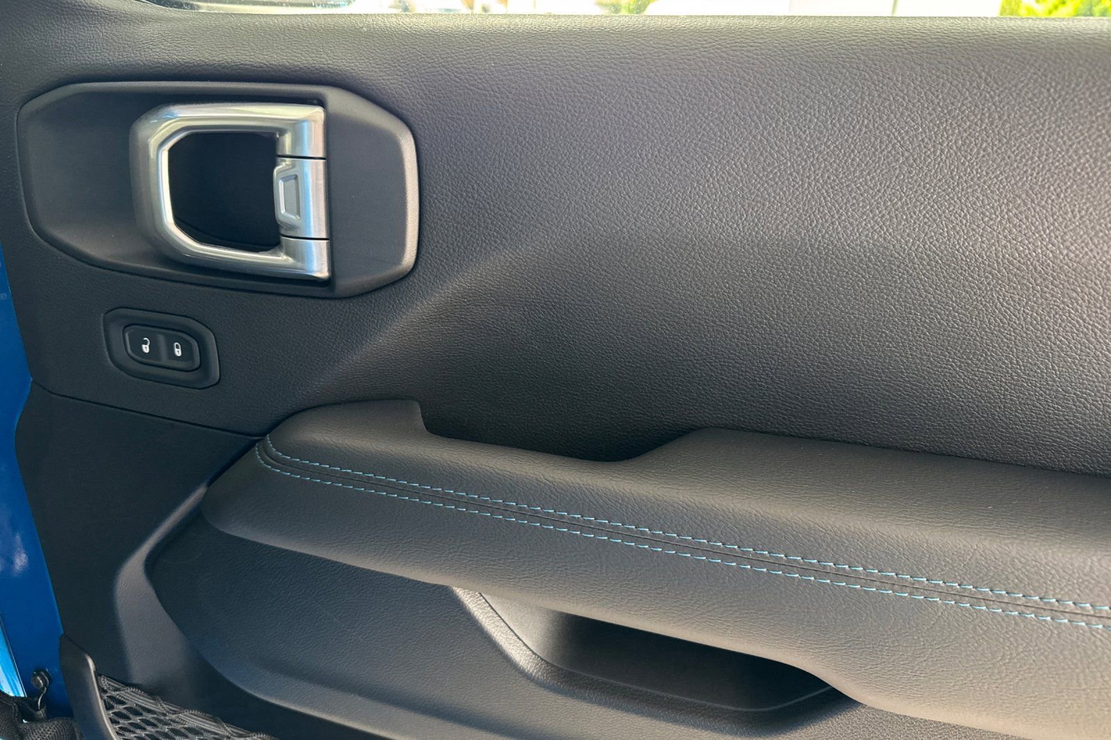 Used 2022 Jeep Wrangler Unlimited Rubicon 4xe w/ Steel Bumper Group image 20