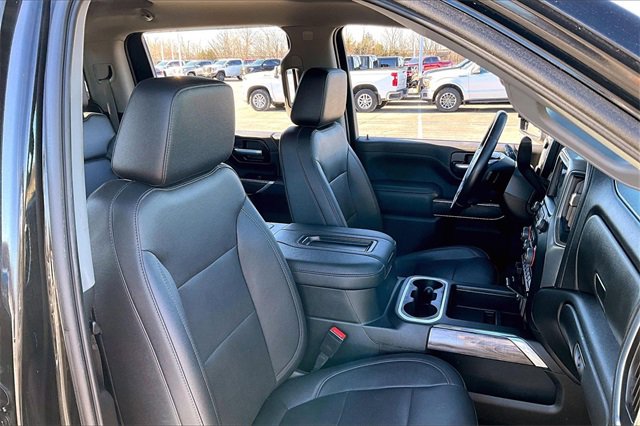 Used 2022 Chevrolet Silverado 3500 LTZ image 30