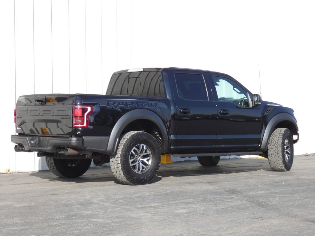 Used 2018 Ford F150 Raptor w/ Equipment Group 802A Luxury image 3