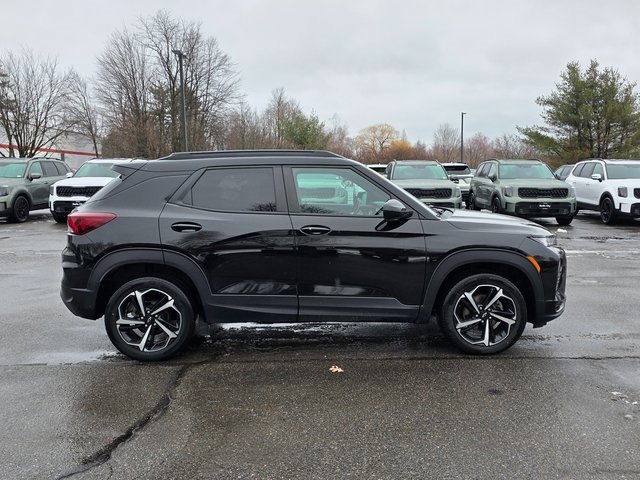 Used 2022 Chevrolet TrailBlazer RS w/ Technology Package image 9