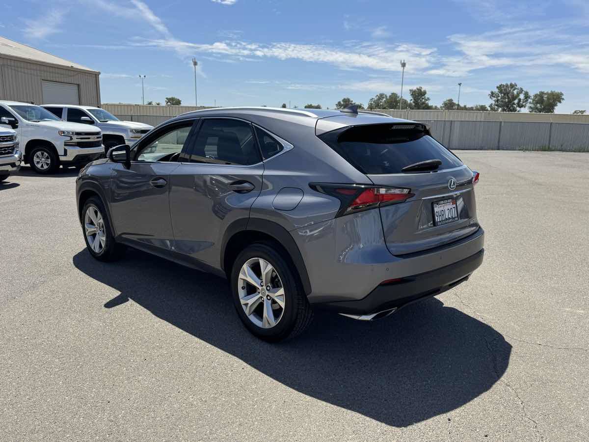 Used 2017 Lexus NX 200t FWD w/ Premium Package image 7