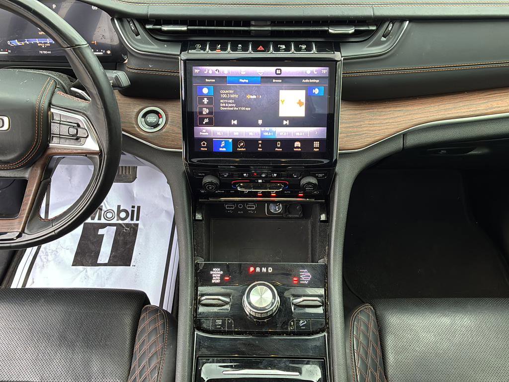 Used 2021 Jeep Grand Cherokee L Summit w/ Luxury Tech Group V image 29