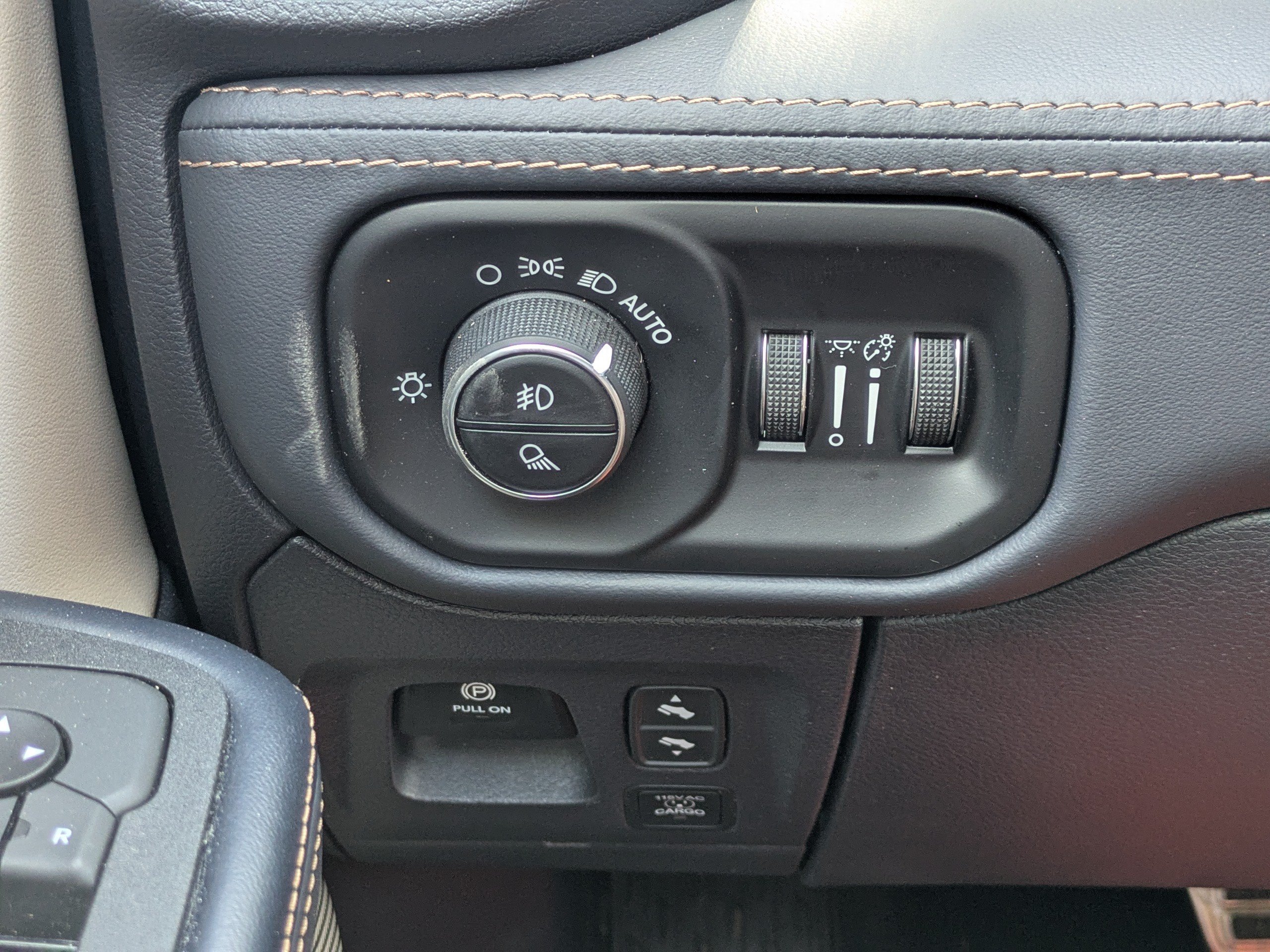 Used 2025 RAM 1500 Tungsten w/ Bed Utility Group AWD/4WD image 20