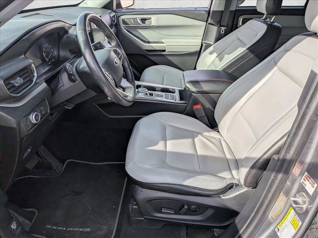 Used 2021 Ford Explorer XLT w/ Equipment Group 202A image 14