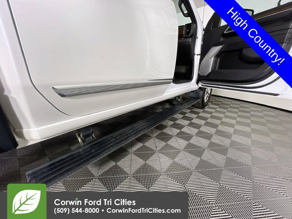 Used 2024 Chevrolet Silverado 3500 High Country w/ High Country Premium Package AWD/4WD image 33