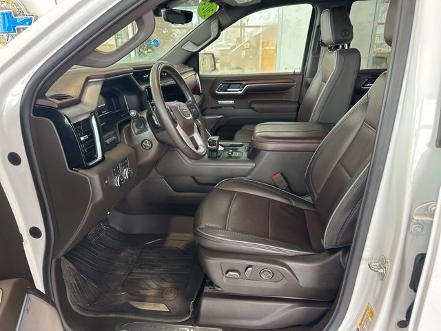 Used 2024 GMC Sierra 1500 Denali w/ Technology Package image 9