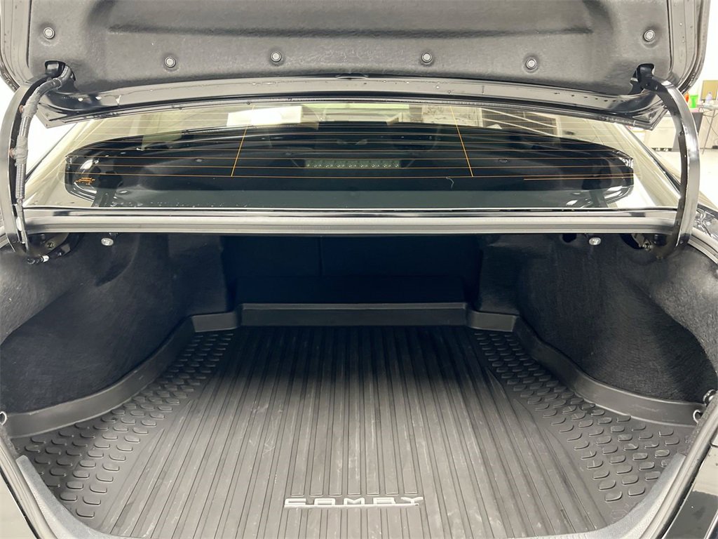 Used 2025 Toyota Camry SE image 23