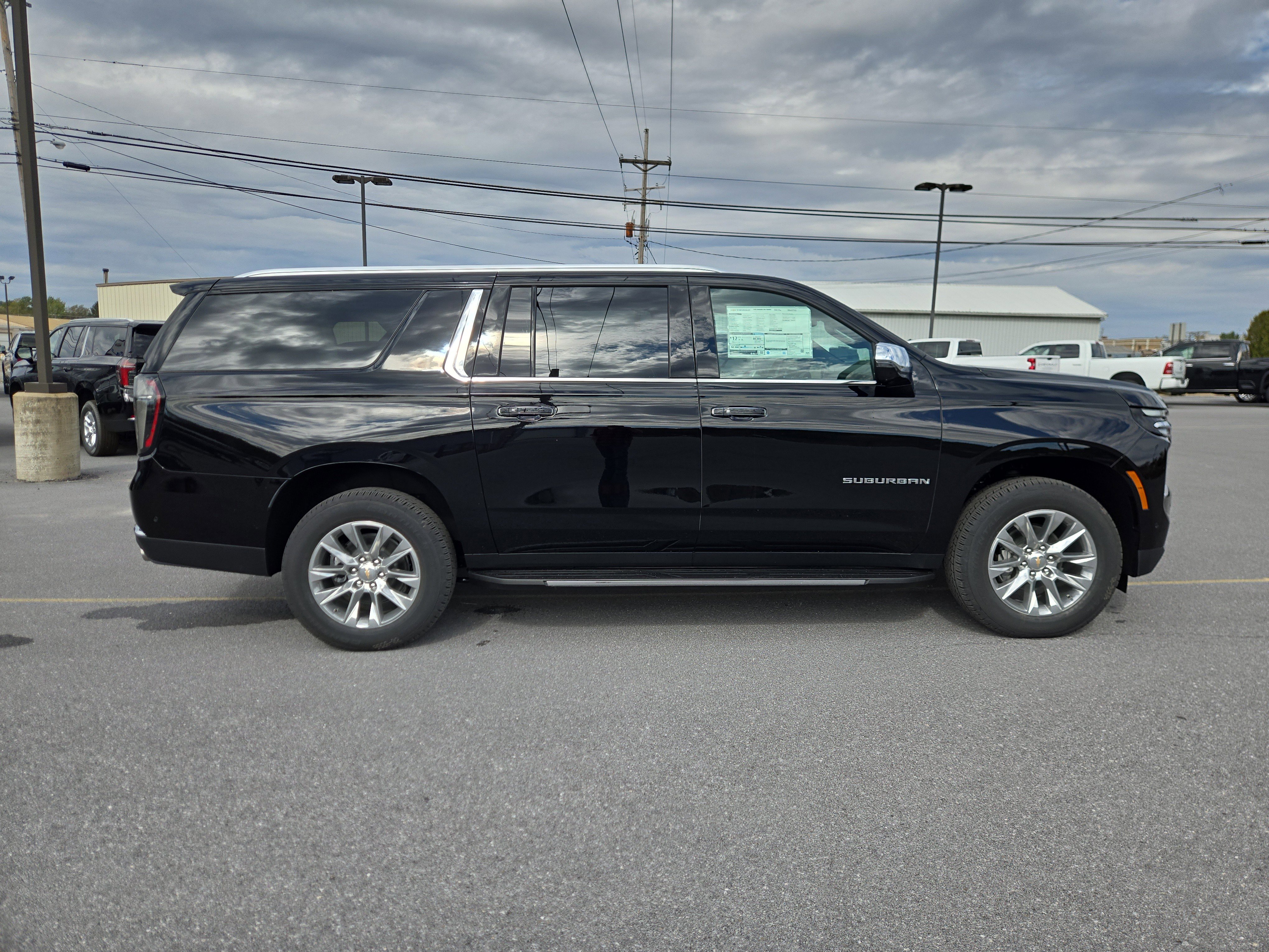 New 2026 Chevrolet Suburban Premier image 2