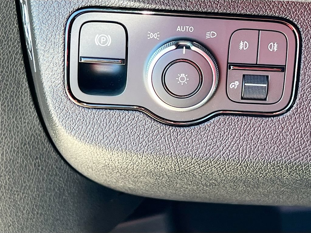 New 2026 Mercedes-Benz Sprinter 2500 image 11