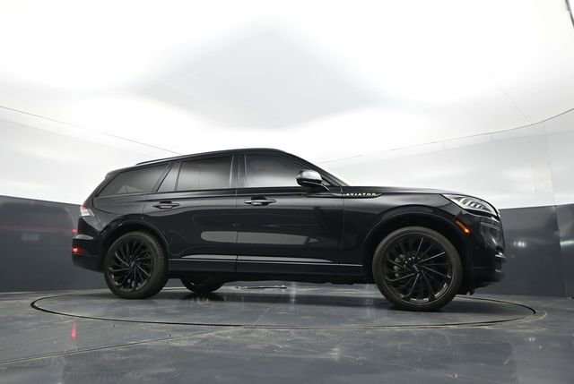Used 2023 Lincoln Aviator Reserve w/ Jet Package AWD/4WD image 28