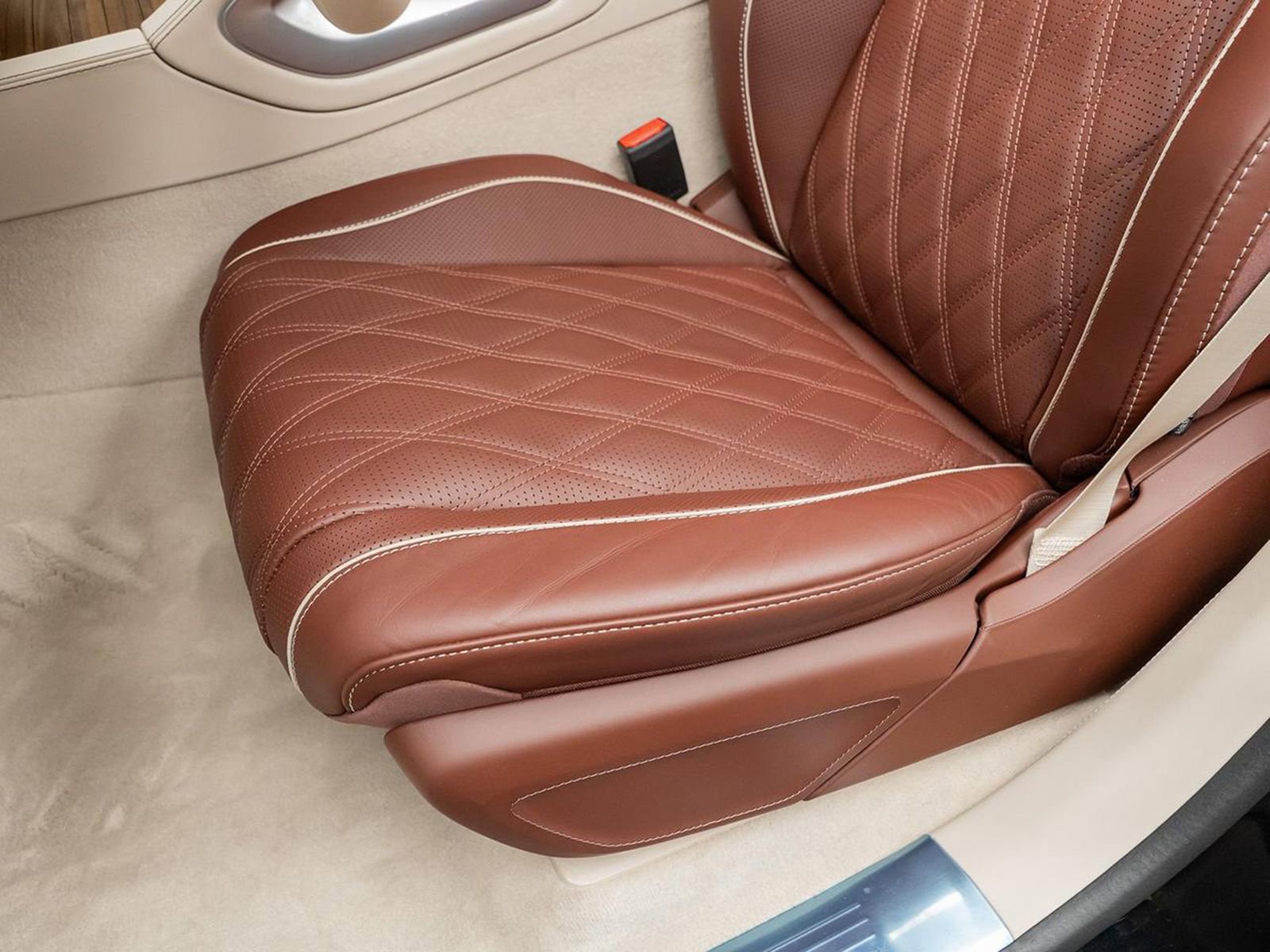 Used 2026 Mercedes-Benz Maybach GLS 600 4MATIC image 39