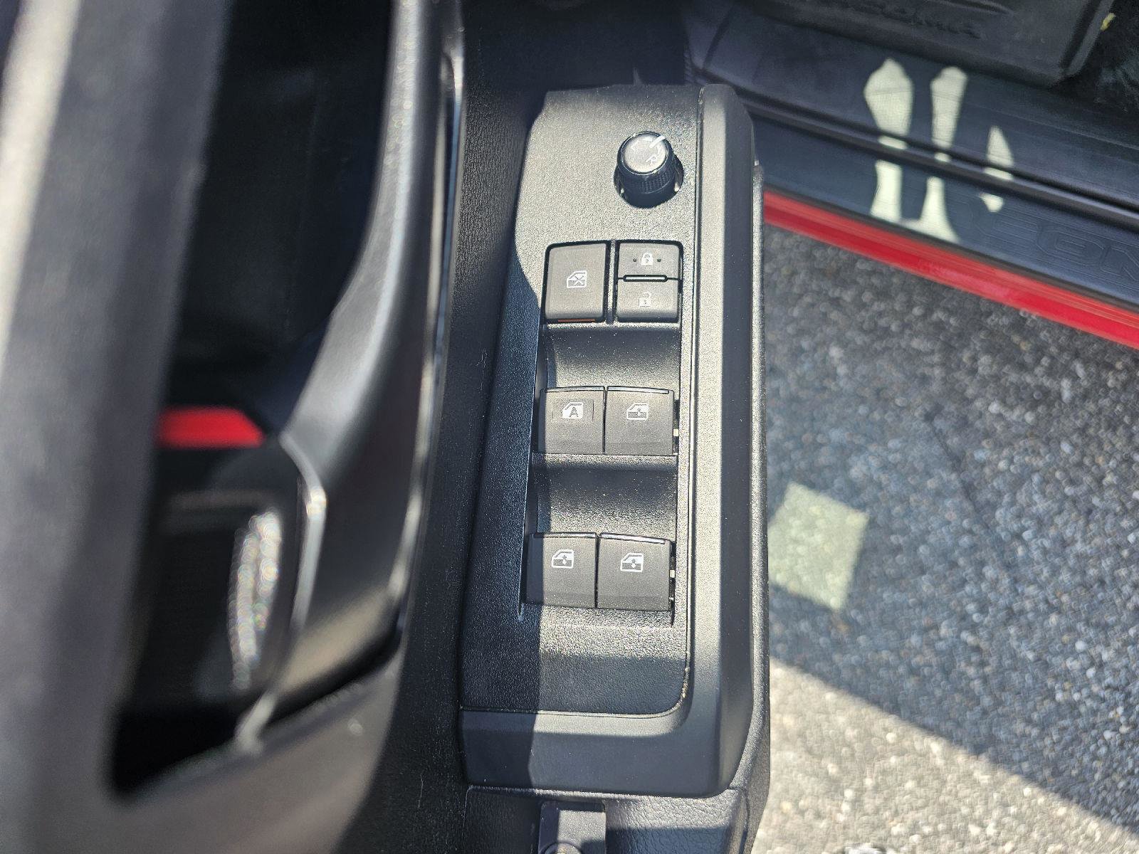 Used 2023 Toyota Tacoma SR image 11