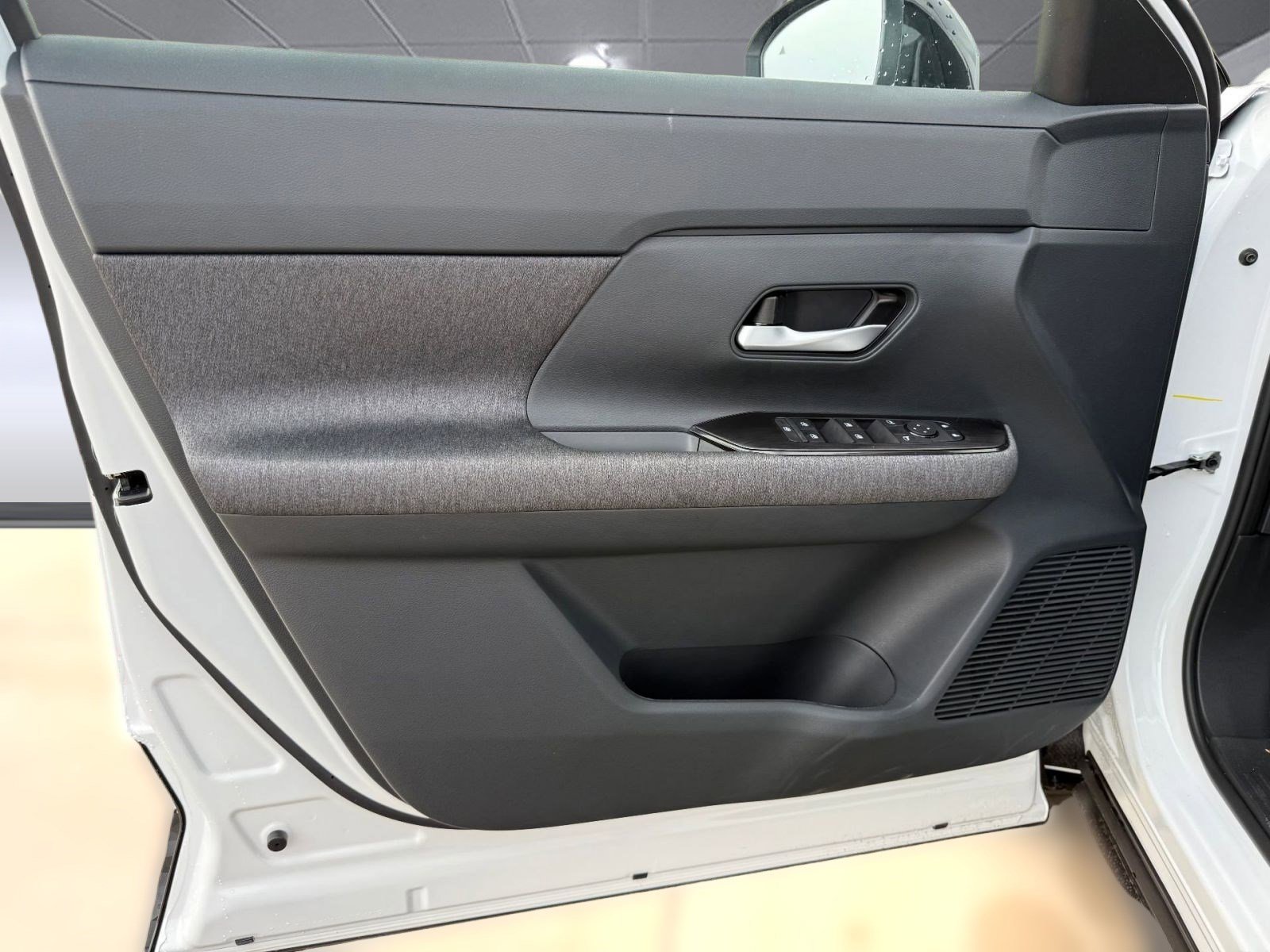 New 2026 Nissan Kicks SV w/ Cold Weather Package image 19