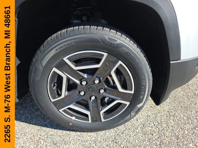 New 2026 Jeep Cherokee Laredo AWD/4WD image 6