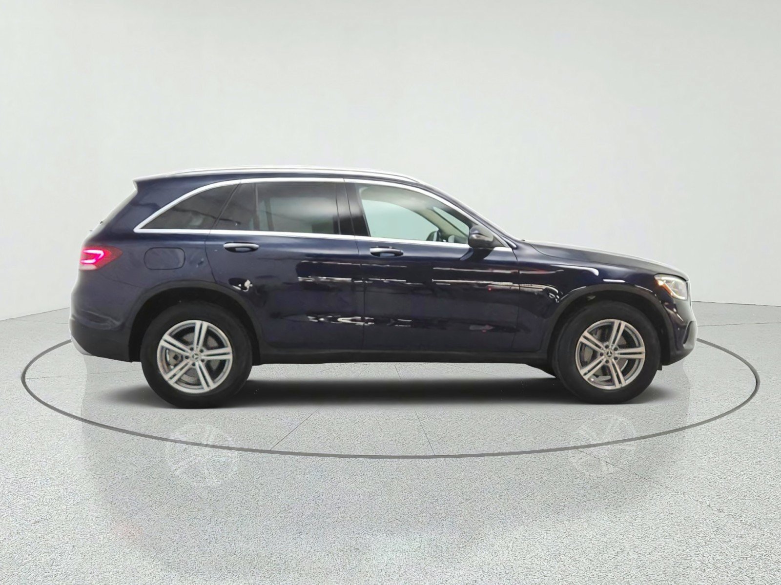 Certified 2022 Mercedes-Benz GLC 300 image 4