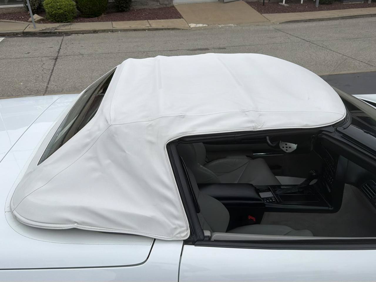 Used 1996 Chevrolet Corvette Convertible RWD image 30