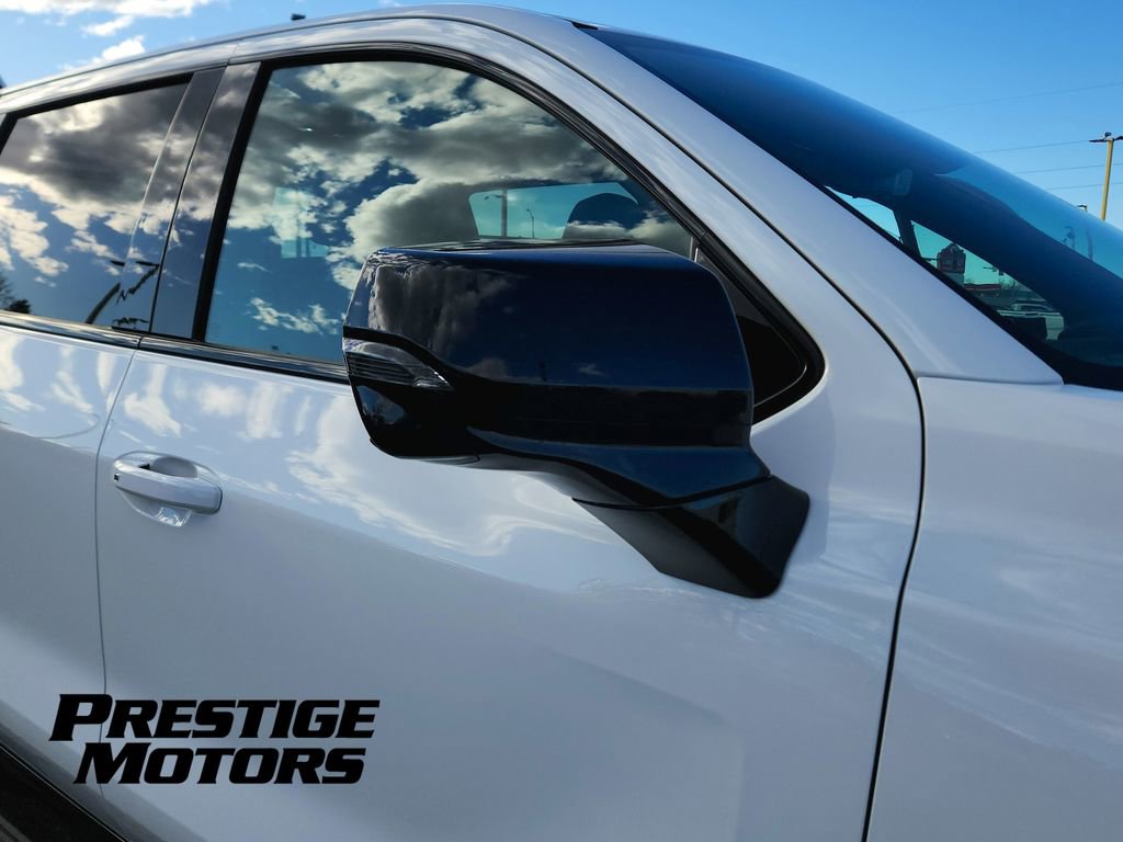 Used 2025 GMC Sierra EV Denali image 14