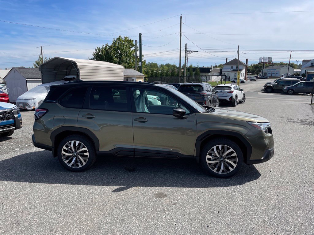 New 2026 Subaru Forester Touring AWD/4WD image 4
