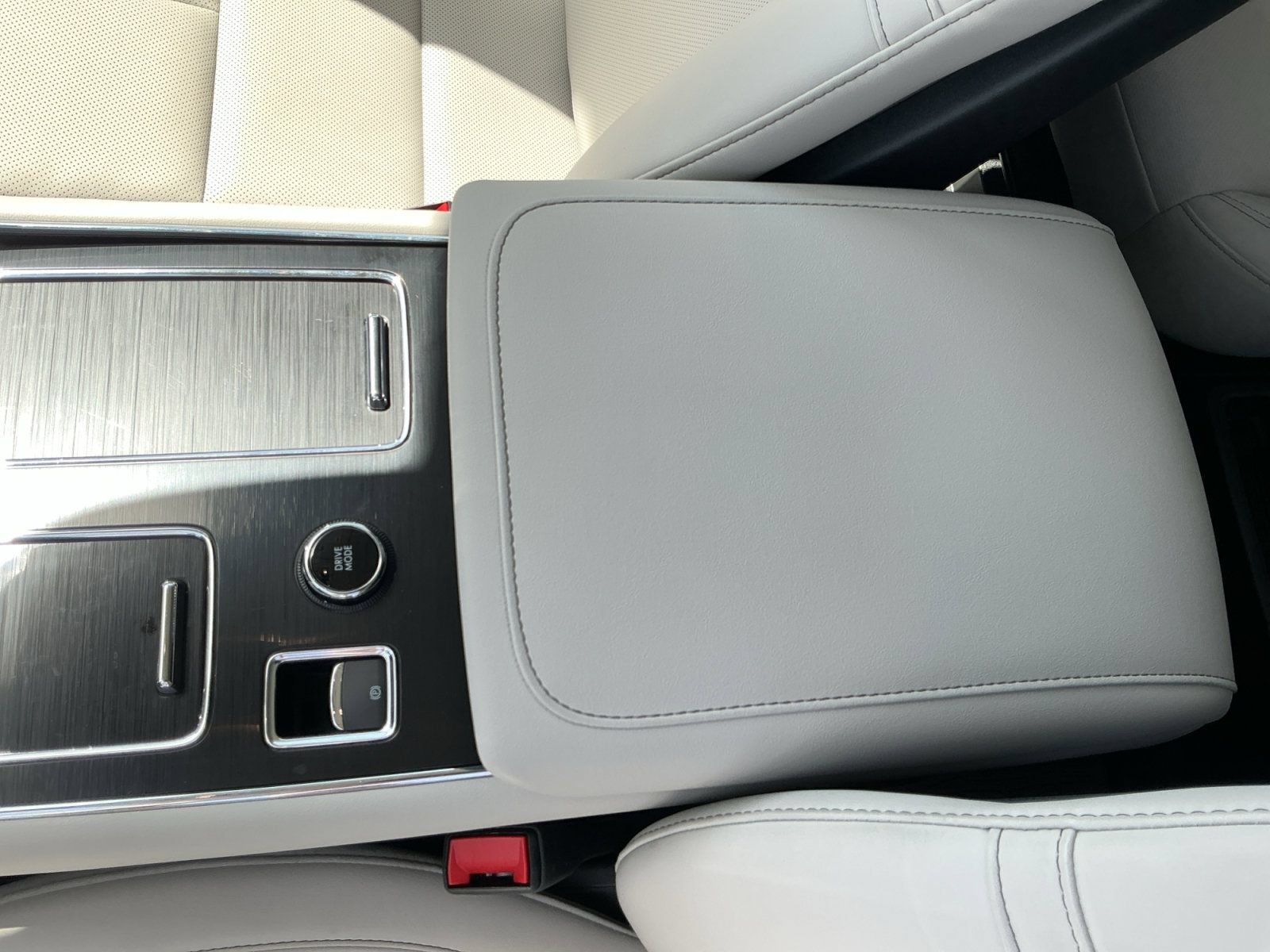 New 2026 Lincoln Aviator AWD image 11