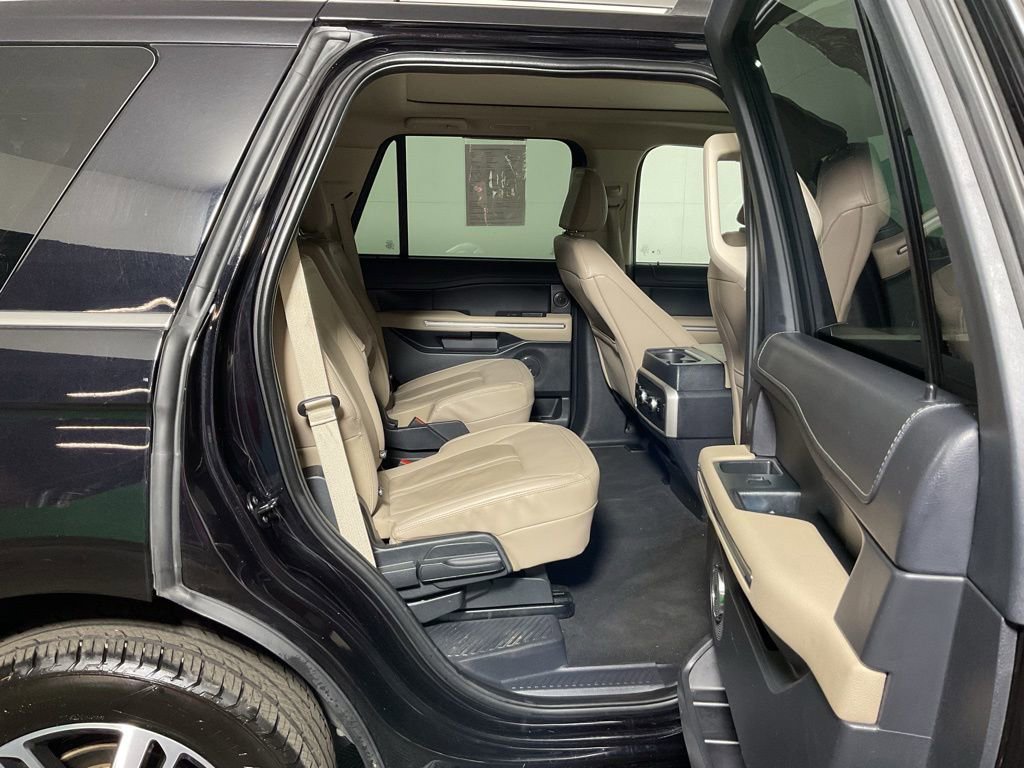 Used 2024 Ford Expedition Limited image 35